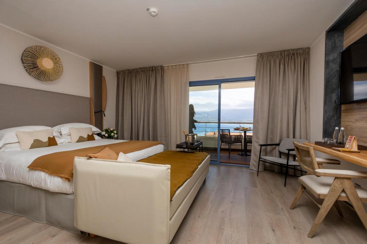 Hotel L'Acquale كالفي المظهر الخارجي الصورة